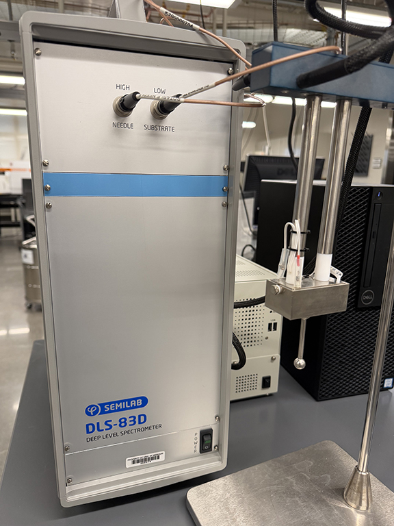 Deep-Level Transient Spectroscopy – DLTS- 83D